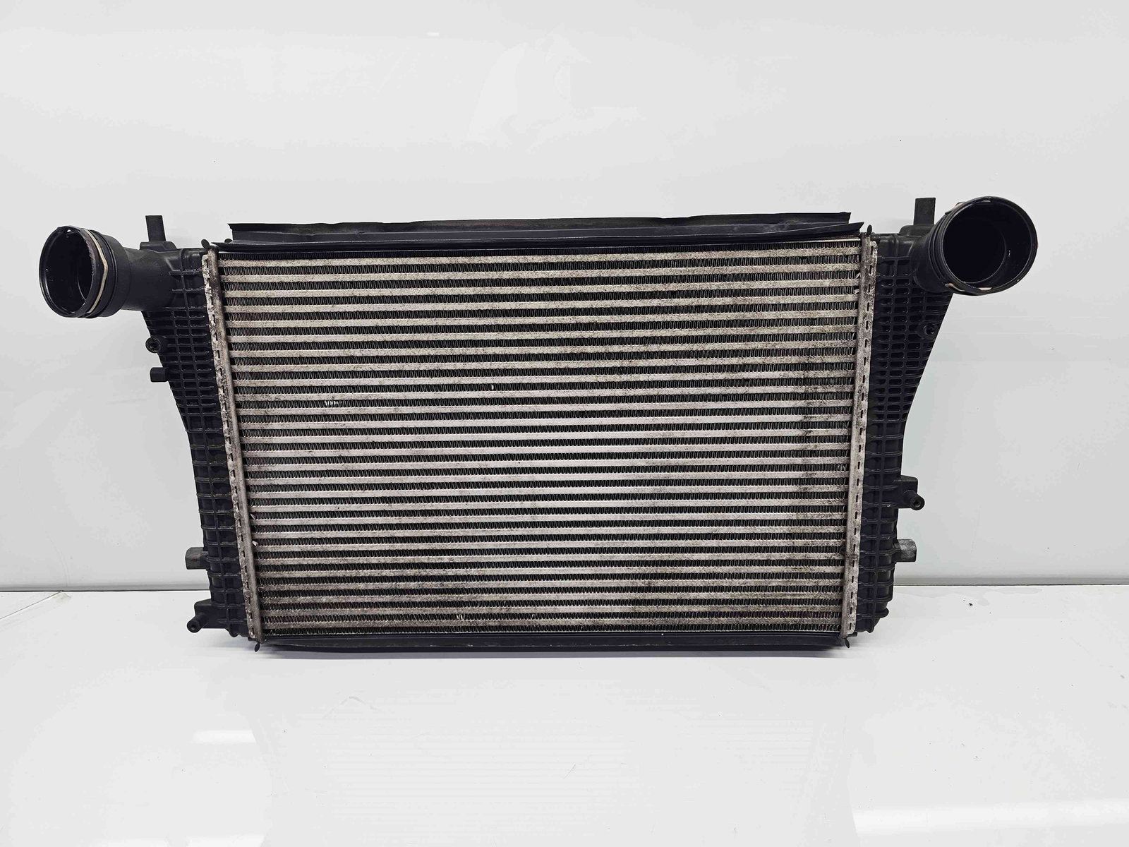 Radiator intercooler Volkswagen Golf 6 (5K1) [Fabr 2009-2013] 1K0145803 2.0 TDI CBAB 103KW / 140CP