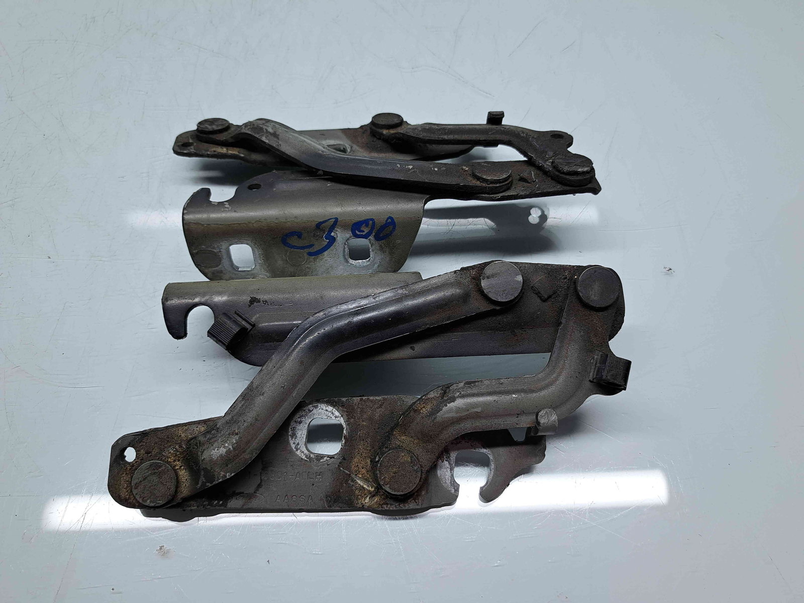 Set balamale capota Ford Fiesta 6 [Fabr 2008-2019] OEM - imagine 3