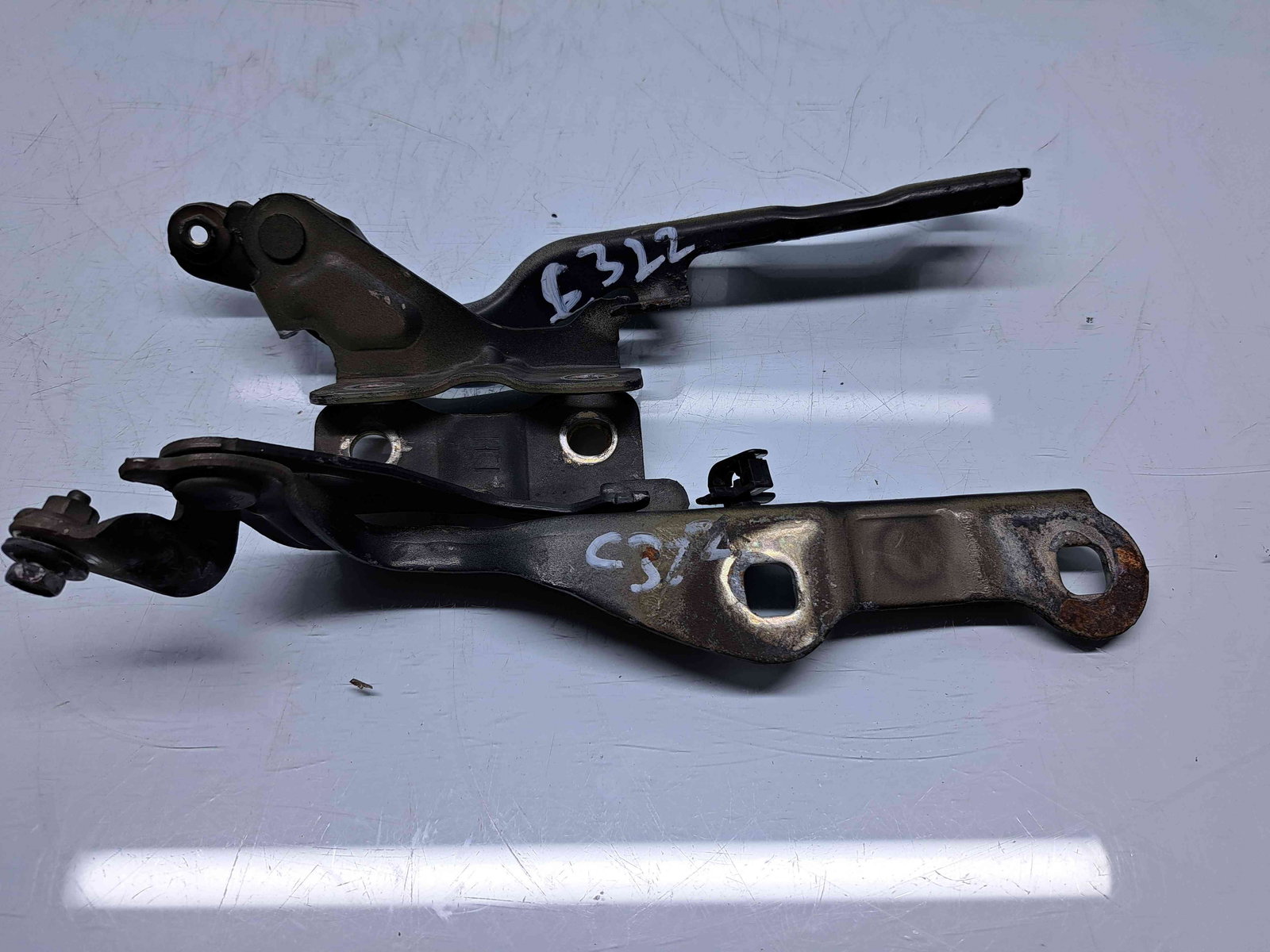 Set balamale capota Chevrolet Cruze (J300) [Fabr 2010-2016] 95133600 / 95133599 - imagine 1