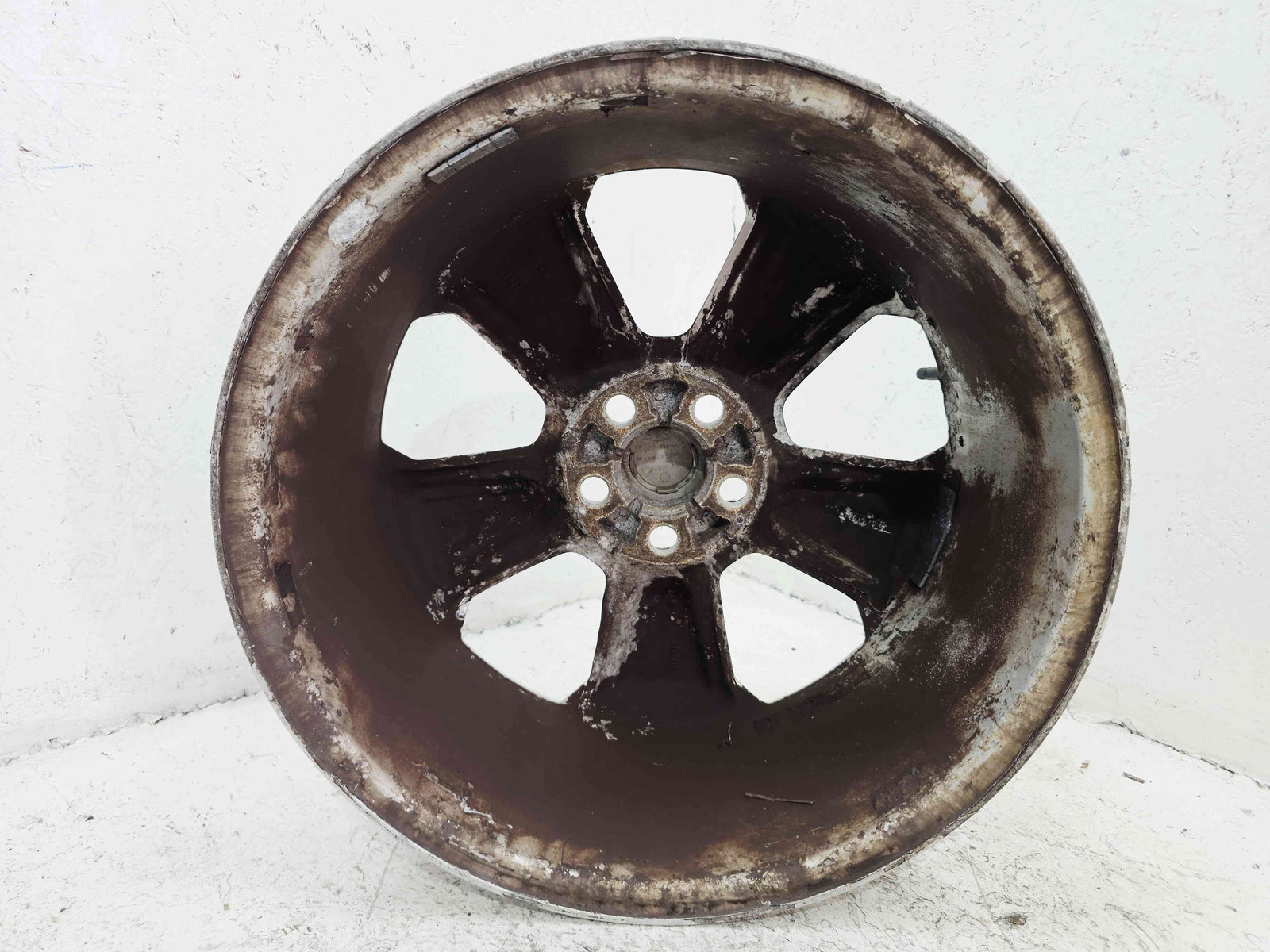 Set jante aliaj Ford Kuga I [Fabr 2008-2012] 5x108 R18 7.5J ET52.5 / 8V4J10 - imagine 5