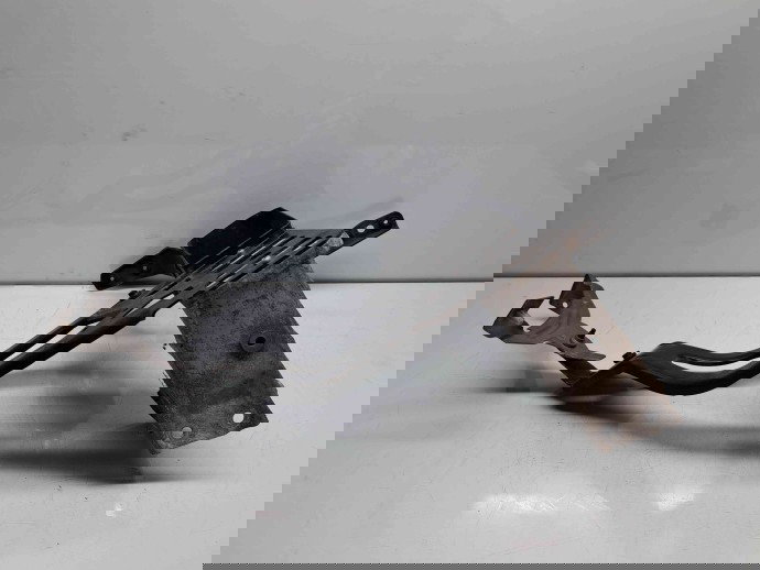 Suport far stanga Bmw 5 (E60) [Fabr 2004-2010] 7163483