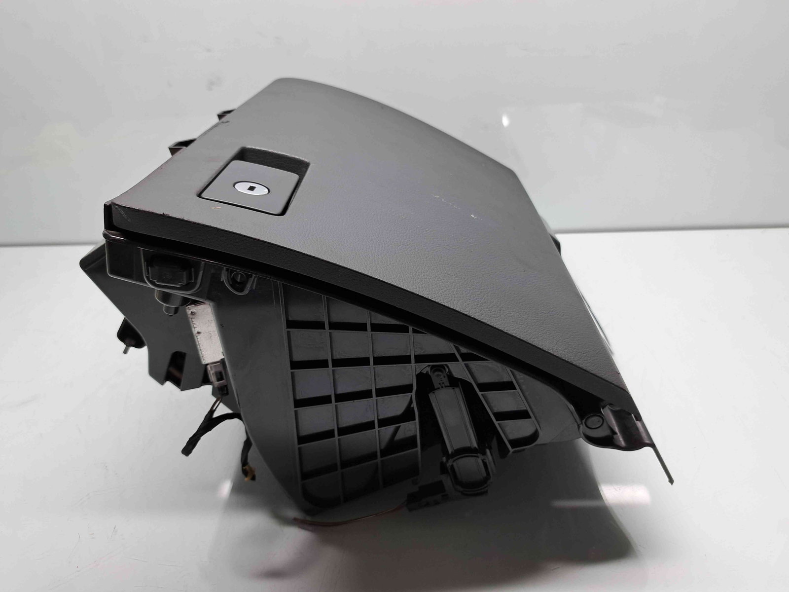 Torpedou Volkswagen Passat B7 (365) Variant [Fabr 2010-2014] 3C1857097BC - imagine 4