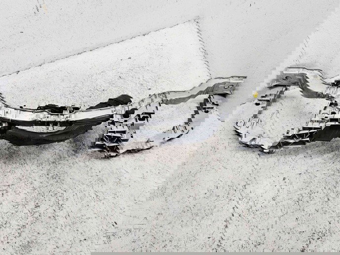 Trager Ford Focus 3 (CB8) [Fabr 2011-2015] BM518B041B