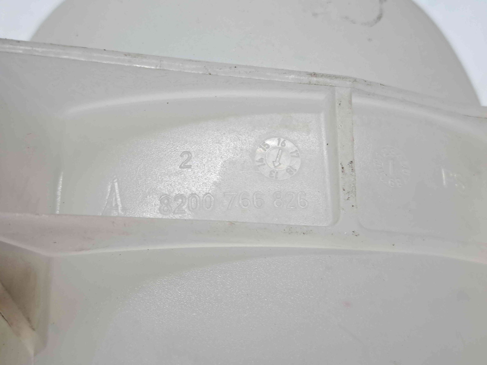 Vas expansiune Dacia Duster (PH2, H79) [Fabr 2013-2017] 8200766826 - imagine 5