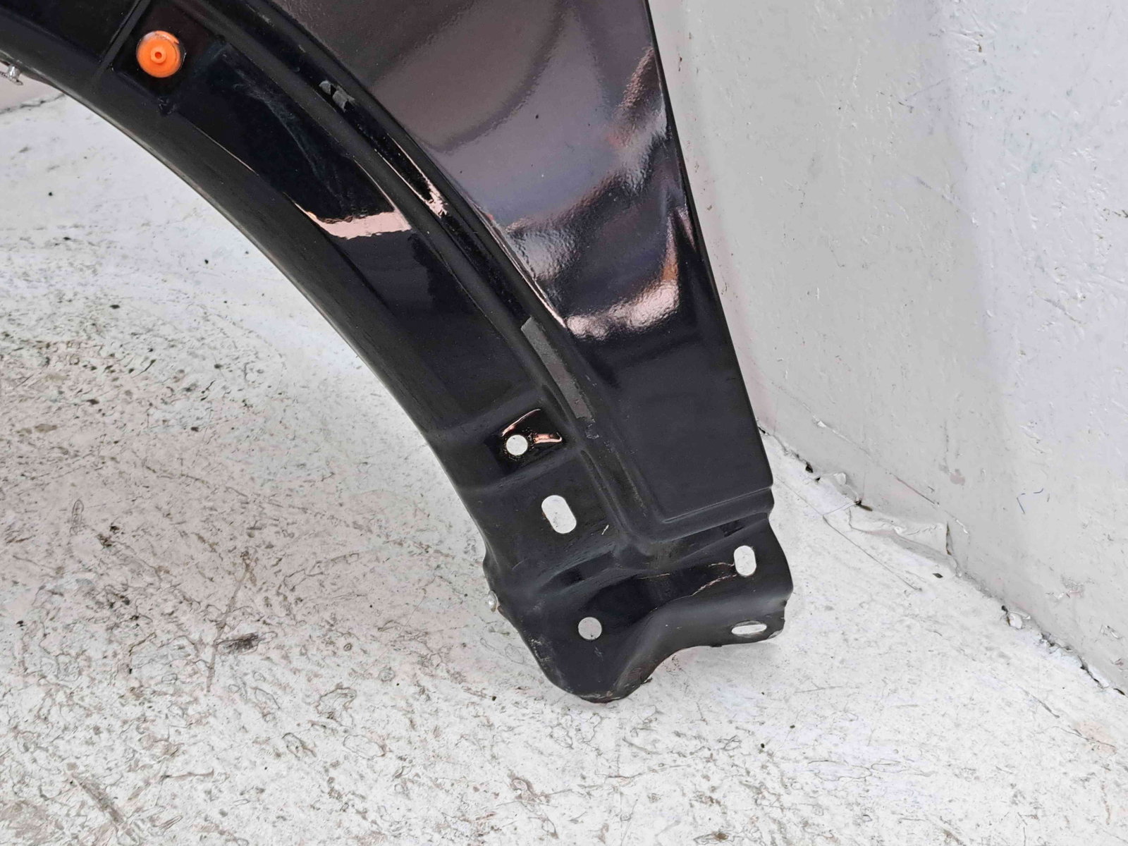 Aripa stanga fata Volvo XC90 [Fabr 2002-2014] Black Sapphire Metal - imagine 3