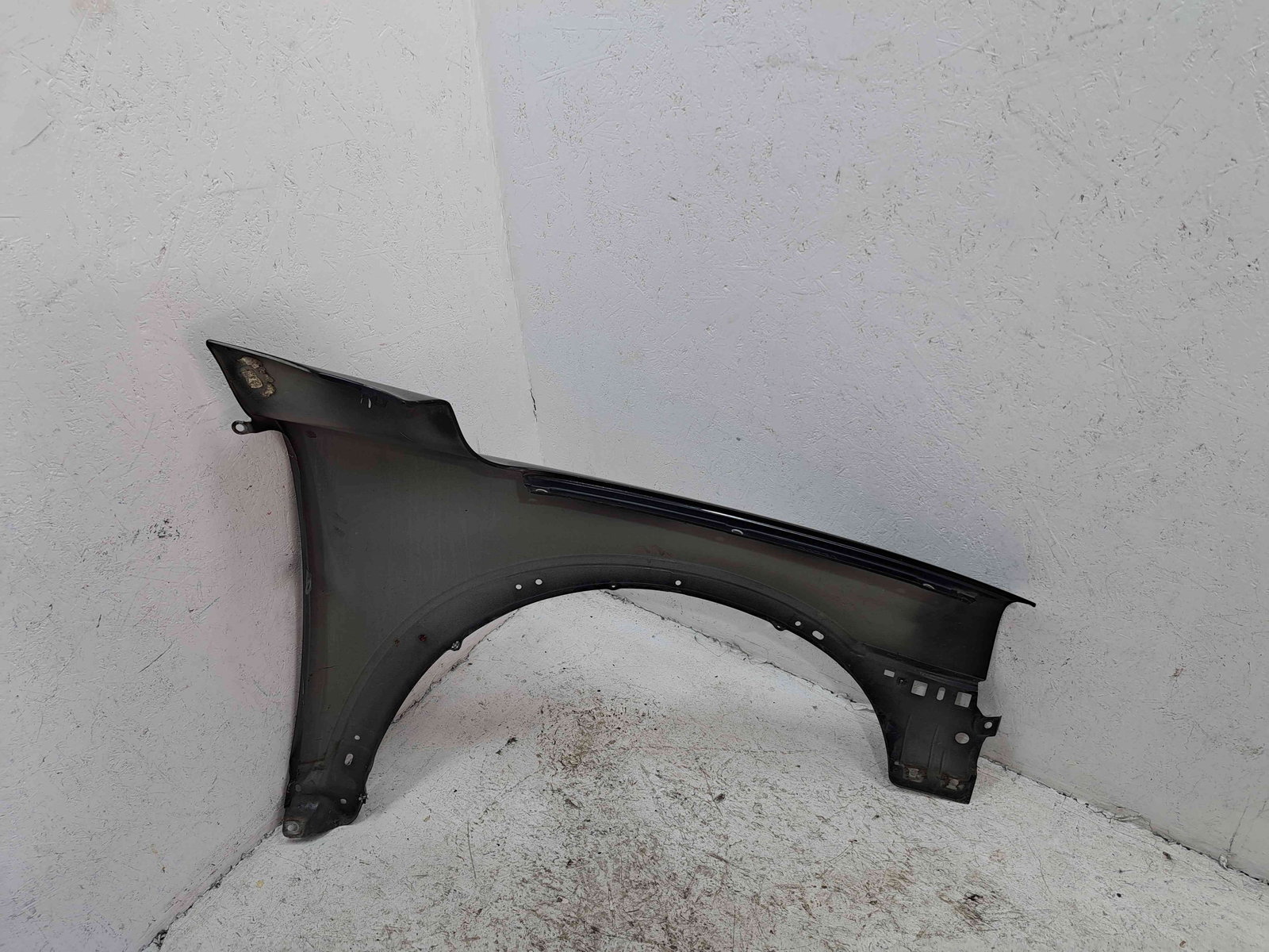 Aripa stanga fata Volvo XC90 [Fabr 2002-2014] Black Sapphire Metal - imagine 6