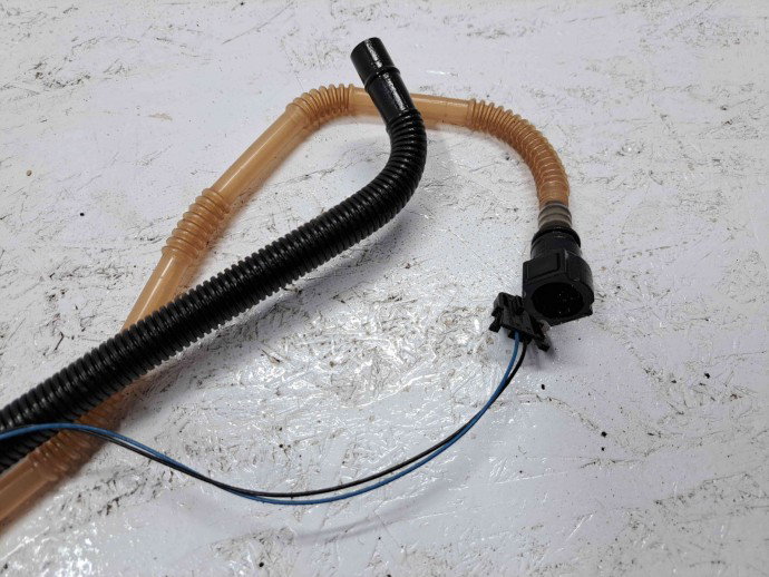Sonda litrometrica Audi A6 (4F2, C6) [Fabr 2004-2010] 4F0201317 2.7 TDI BPP  