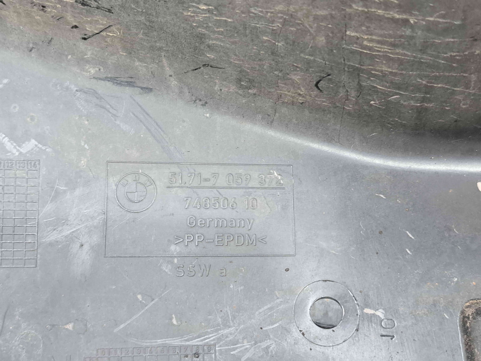 Carenaj roata stanga fata Bmw 1 (E81, E87) [Fabr 2004-2010] 74850610 - imagine 4