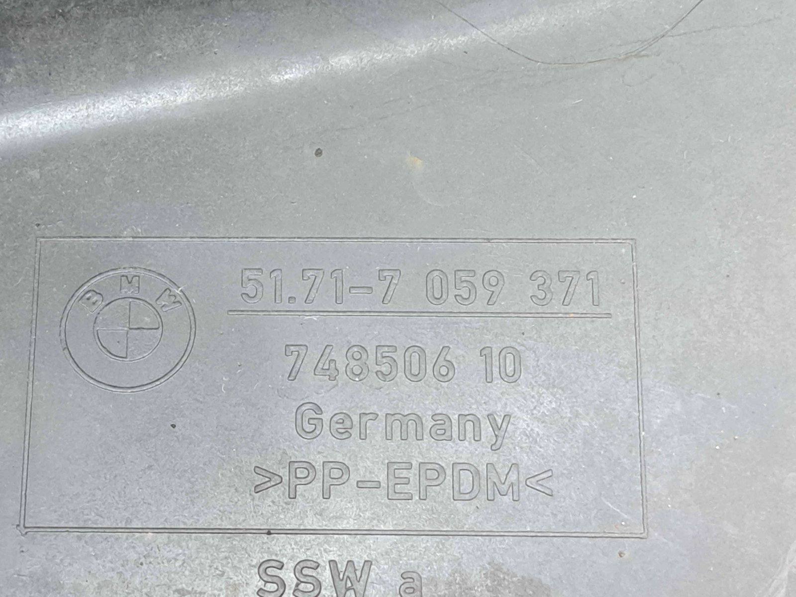 Carenaj roata stanga fata Bmw 1 (E81, E87) [Fabr 2004-2010] 748506-10 - imagine 4