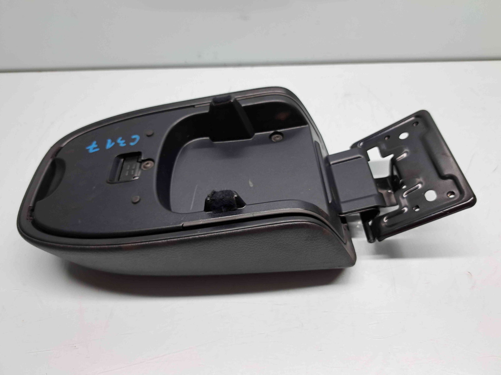 Cotiera Ford Kuga I [Fabr 2008-2012] OEM - imagine 3