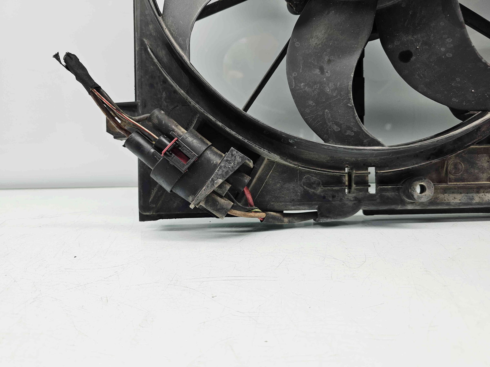 Electroventilator Volkswagen Passat B7 (365) Variant [Fabr 2010-2014] 1K0121207BC 2.0 TDI CFFB 103KW / 140CP - imagine 3