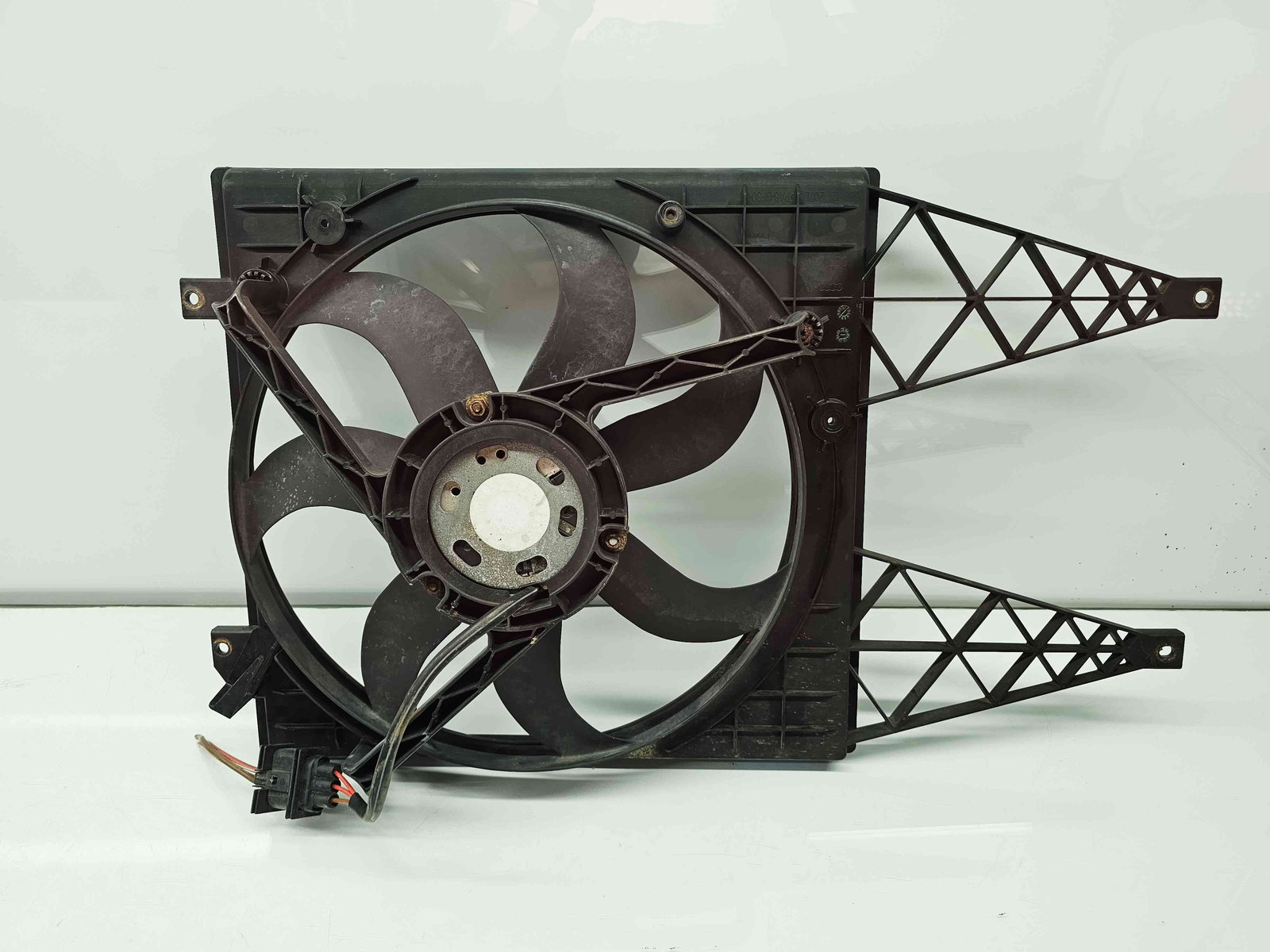 Electroventilator Volkswagen Polo (9N) [Fabr 2001-2008] 6QO121207L 1.2 Benz BME 47KW / 64CP - imagine 2
