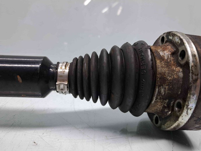 Planetara dreapta fata Volkswagen Golf 6 (5K1) [Fabr 2009-2013] OEM 1.6 TDI CAYC 77KW / 105CP