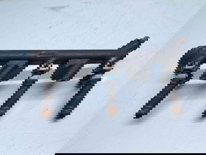 Rampa injectoare Skoda Fabia 2 (5J, 542) [Fabr 2007-2014] 03D133319J 1.2 Benz BBM 44KW / 60CP