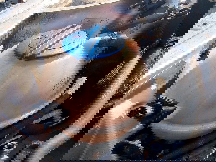 Vas expansiune Volkswagen Passat B7 (365) Variant [Fabr 2010-2014] 2.0 TDI CFFB 103 KW / 140CP