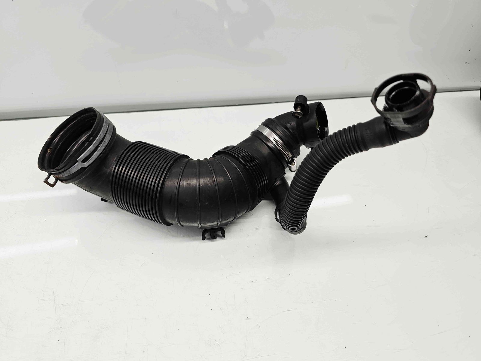 Tub admisie aer Volkswagen Scirocco (137) [Fabr 2008-2017] 3C0129654 2.0 TDI CFFB 103KW / 140CP - imagine 2
