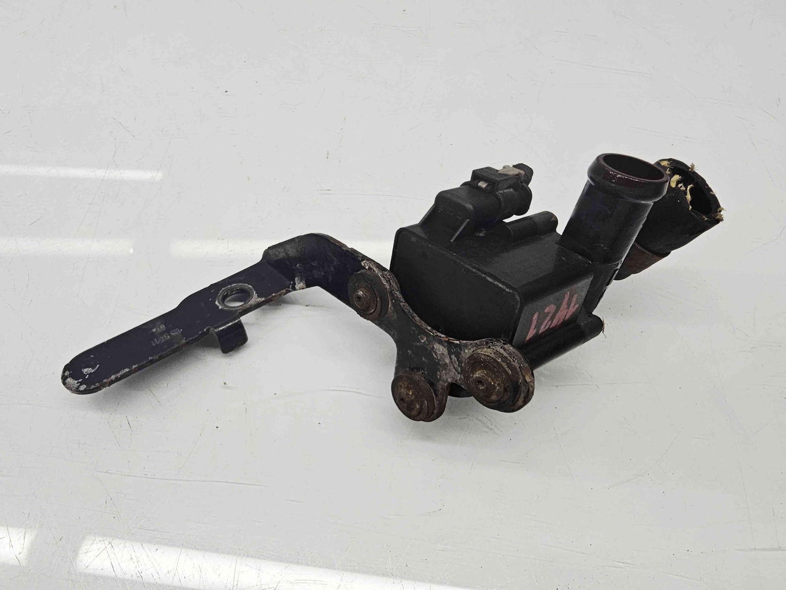 Pompa recirculare apa AUDI Q3 (8UB) [Fabr 2011-2018] 5N0965561 2.0 TDI CFFB 103KW / 140CP - imagine 1