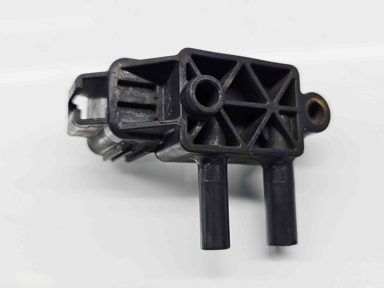 Senzor presiune Ford C-Max 2 [Fabr 2010-2015] AV615L200AA - imagine 2