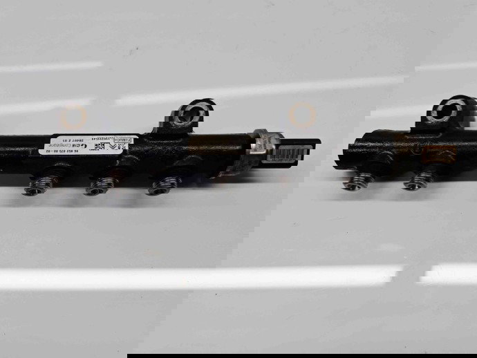 Rampa injectoare  Ford C-Max 2 [Fabr 2010-2015] 968529758002 1.6 TDCI TZJA 85KW / 115CP