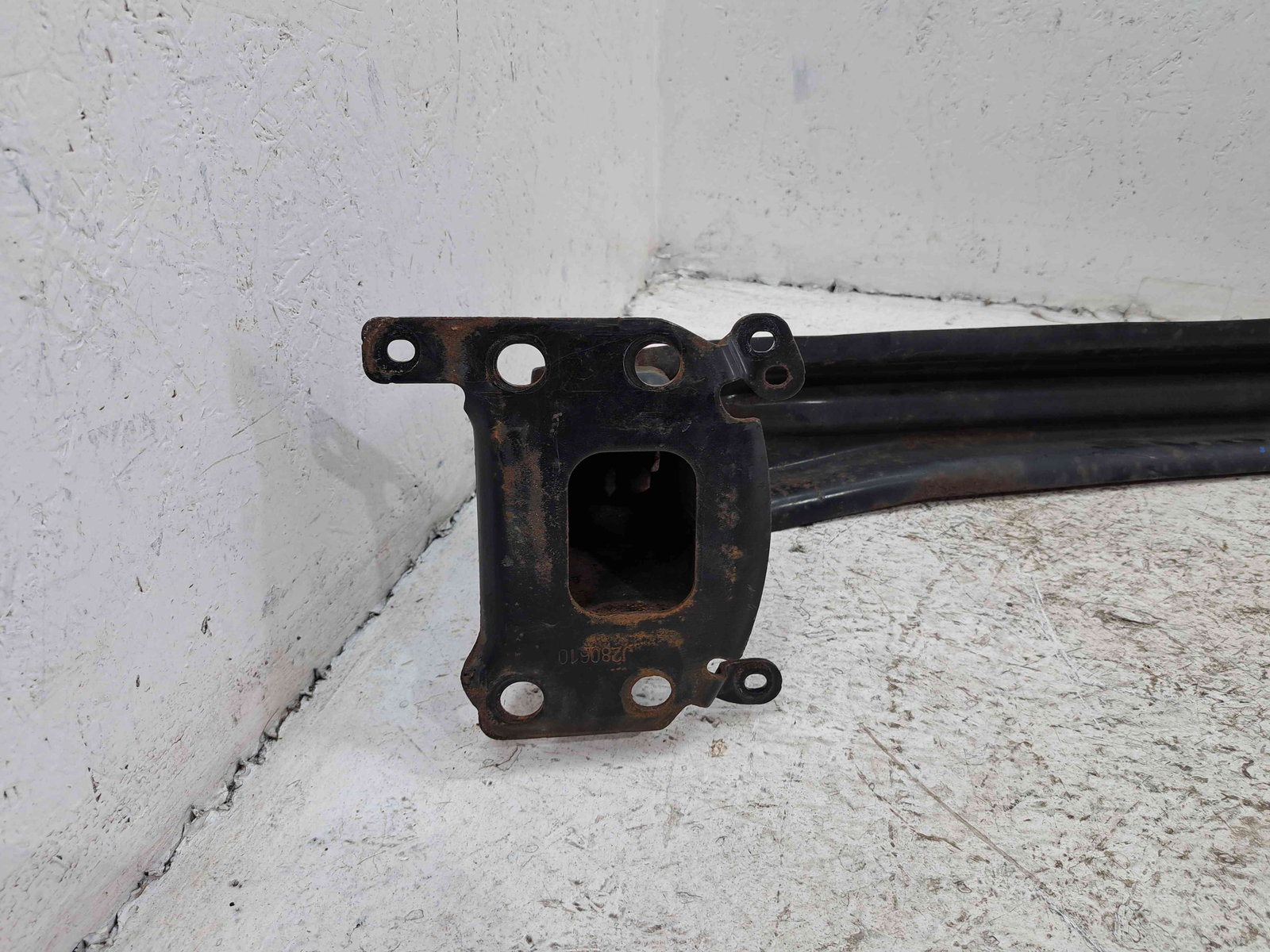 Armatura bara fata Seat Leon (1P1) [Fabr 2005-2011] Facelift 5P0807109 - imagine 3