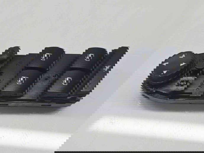  Butoane comanda geamuri sofer Bmw 5 (E60) [Fabr 2004-2010] 9122110