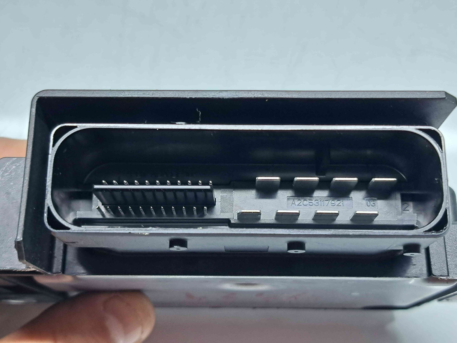 Calculator frana de mana Volkswagen Passat B7 (365) Variant [Fabr 2010-2014] 3AA907801G 2.0 TDI CFFB 103KW / 140CP - imagine 5