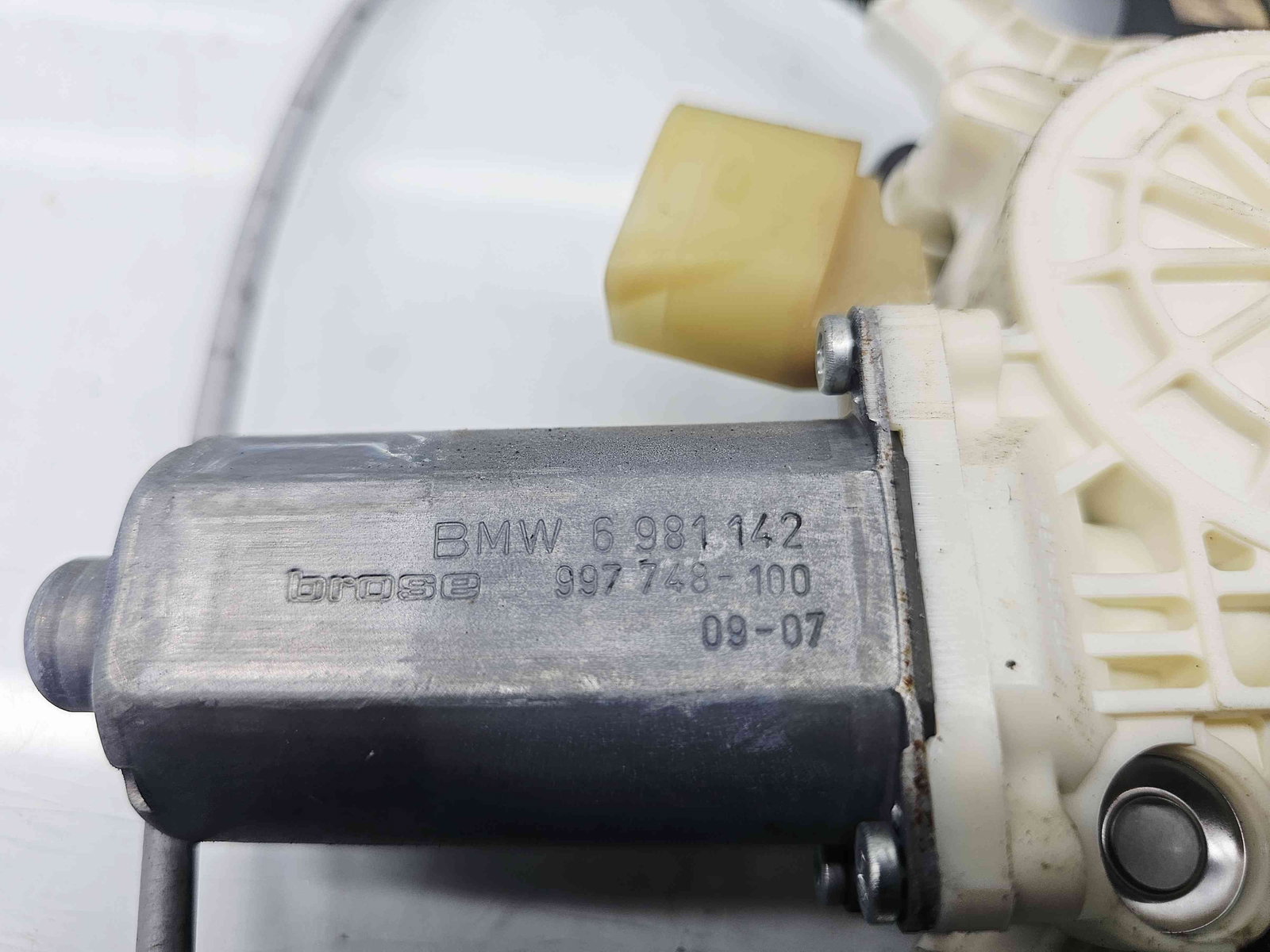 Macara electrica geam dreapta fata Bmw 5 (E60) [Fabr 2004-2010] 6981142 - imagine 3