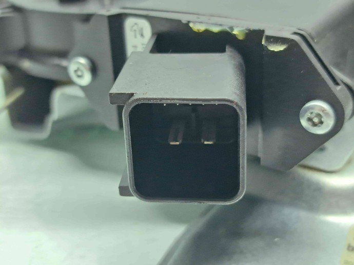 Macara electrica geam dreapta spate Opel Zafira C (E75) Combi [Fabr 2011-2017] 13260142
