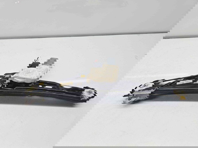 Macara electrica geam dreapta spate Bmw 5 (E60) [Fabr 2004-2010] 6922320