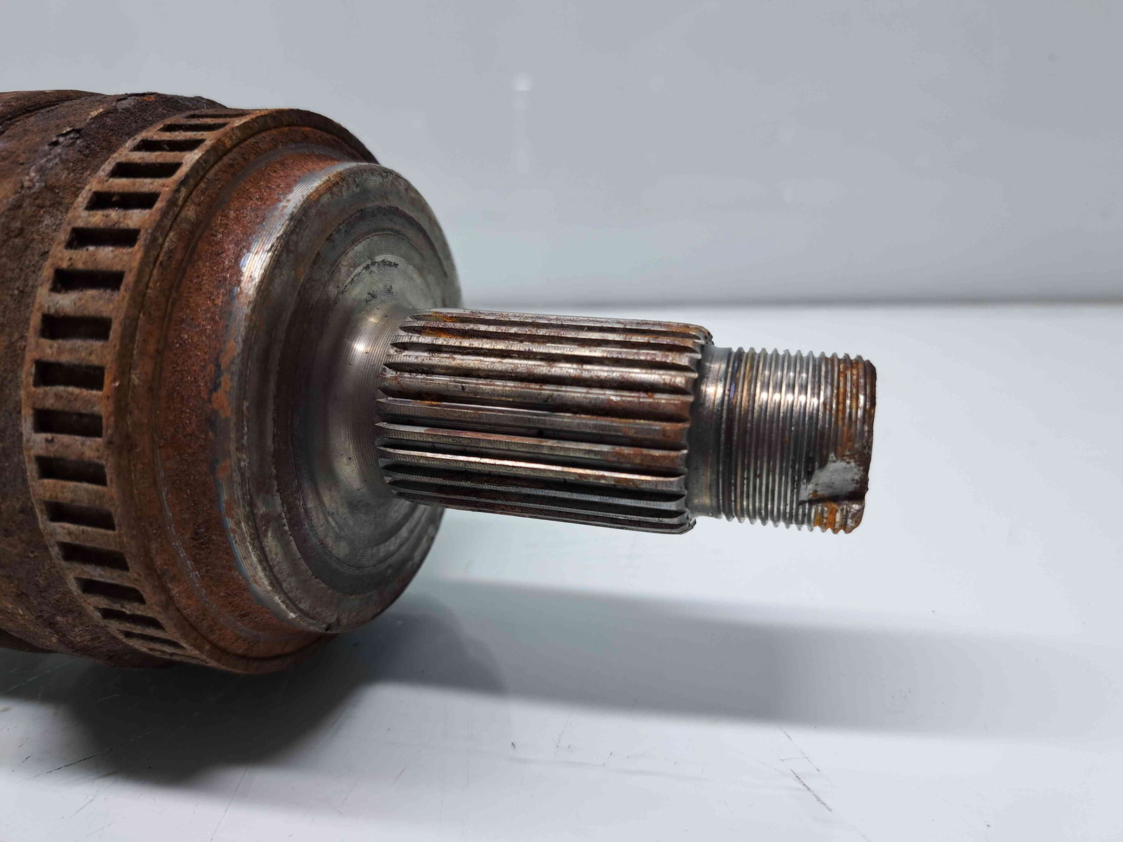 Planetara stanga spate Bmw 1 (E81, E87) [Fabr 2004-2010] OEM 2.0 N47D 105KW / 143CP - imagine 4