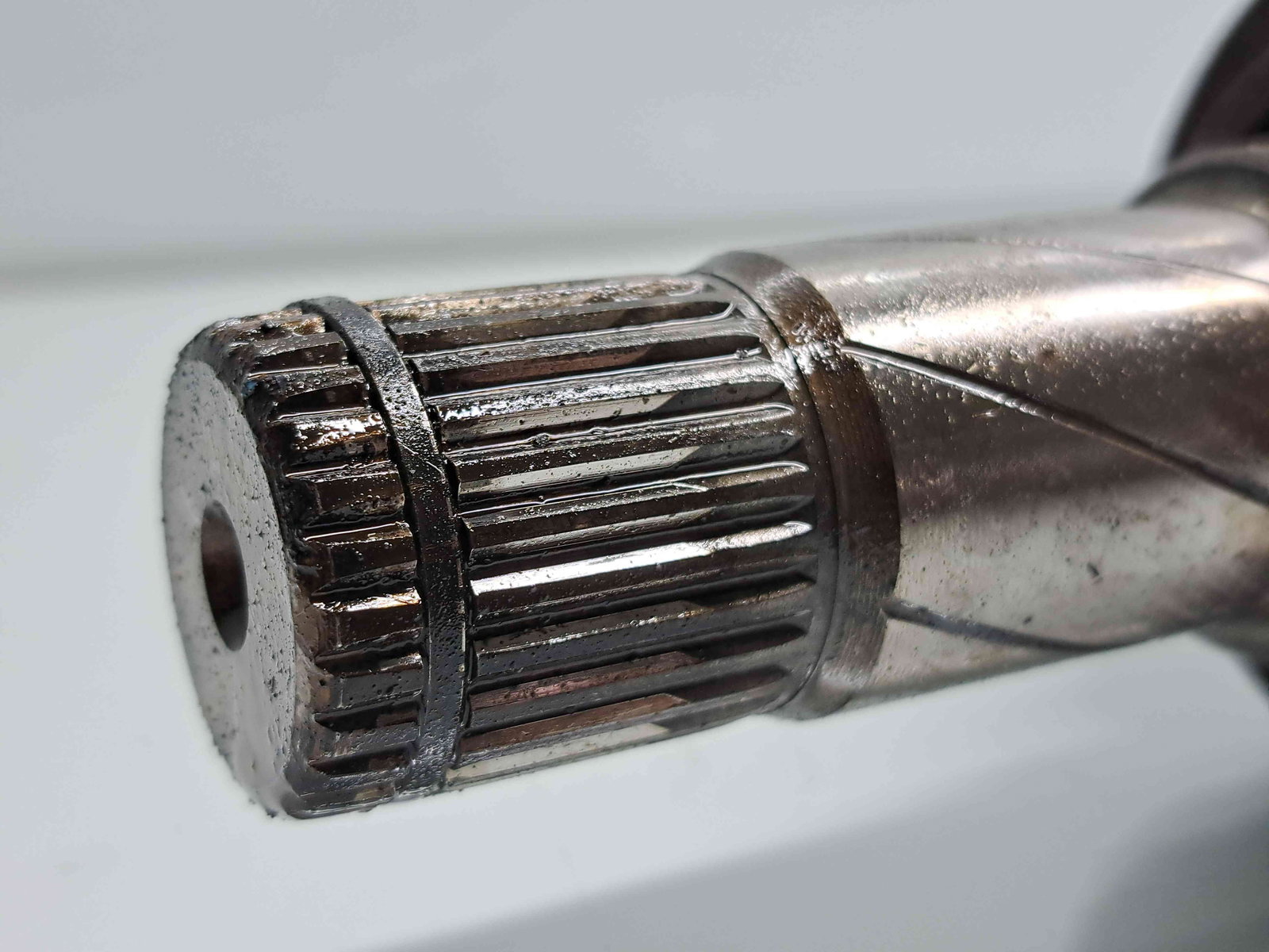 Planetara stanga spate Volvo XC90 [Fabr 2002-2014] 31259503 2.4 D5244T4 136KW / 185CP - imagine 2