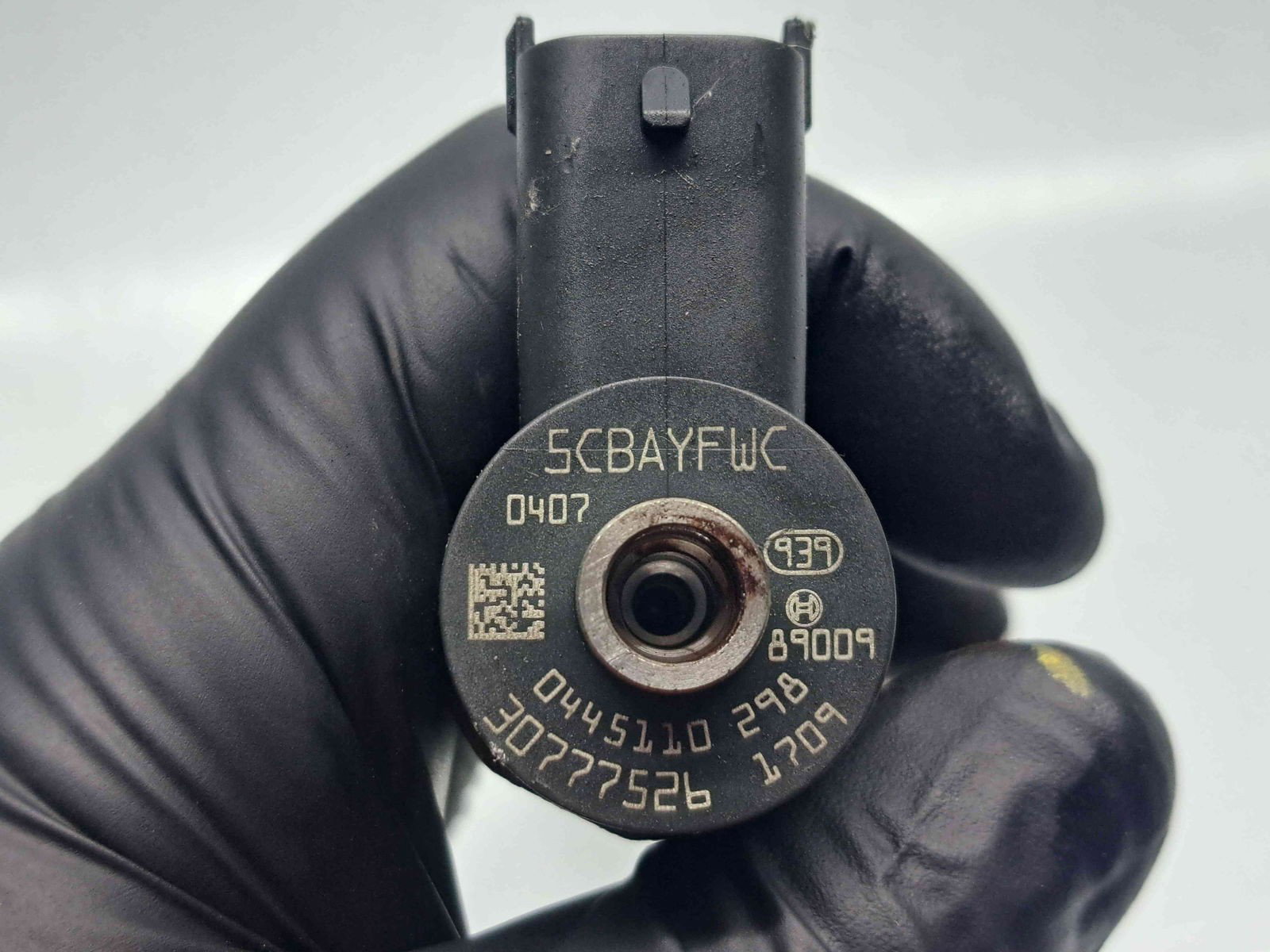 Injector Volvo S80 II [Fabr 2006-2016] 30777526 2.4 D5244T4 136KW / 185CP - imagine 2