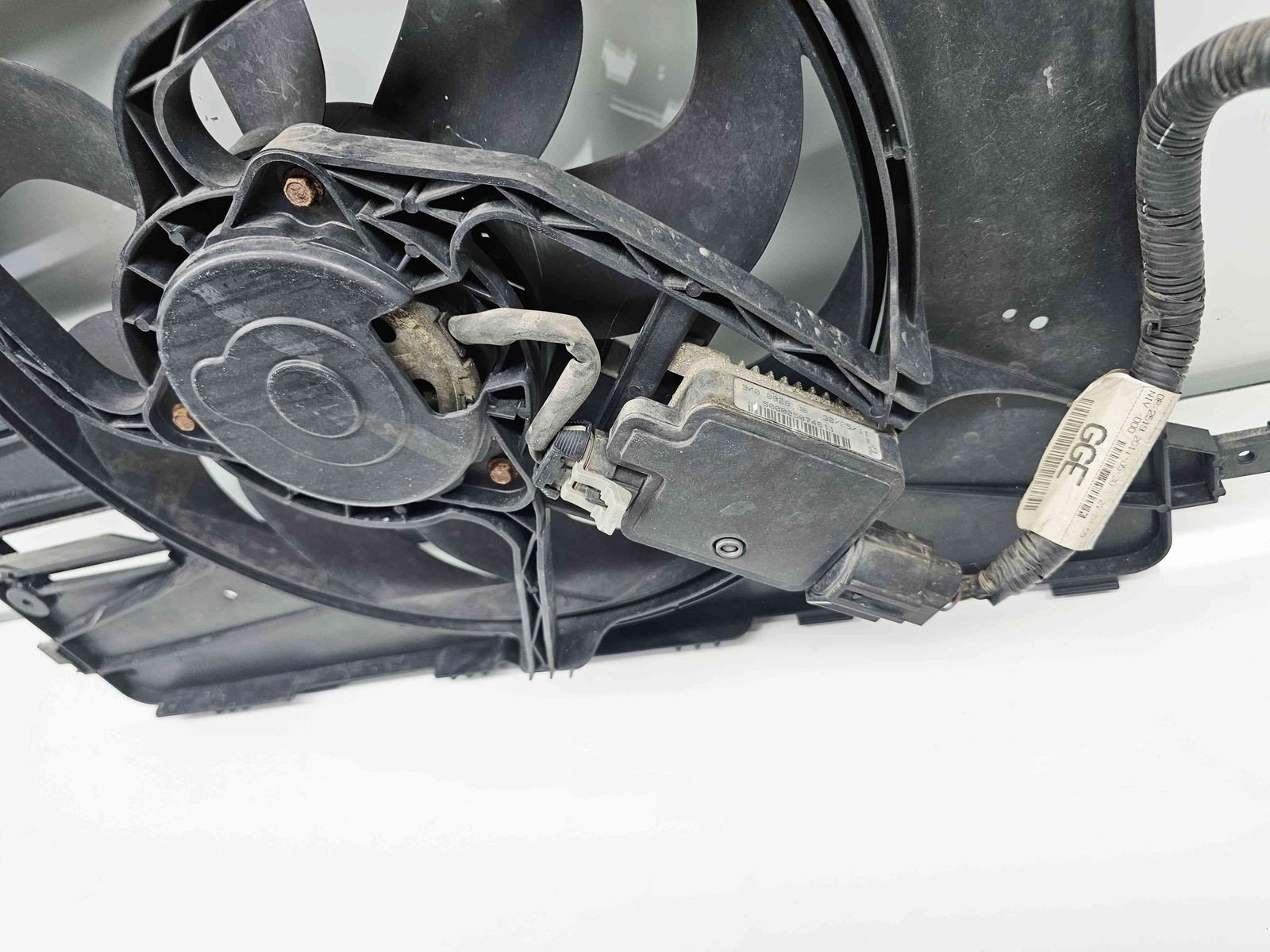 Electroventilator Volvo XC60 [Fabr 2008-2017] 6G918C607 2.0 TDCI UFBA 120KW / 163CP - imagine 2