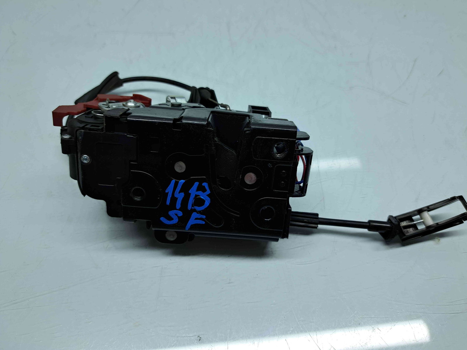 Broasca usa stanga fata Volkswagen Golf 5 Plus (5M1) [Fabr 2005-2008] OEM