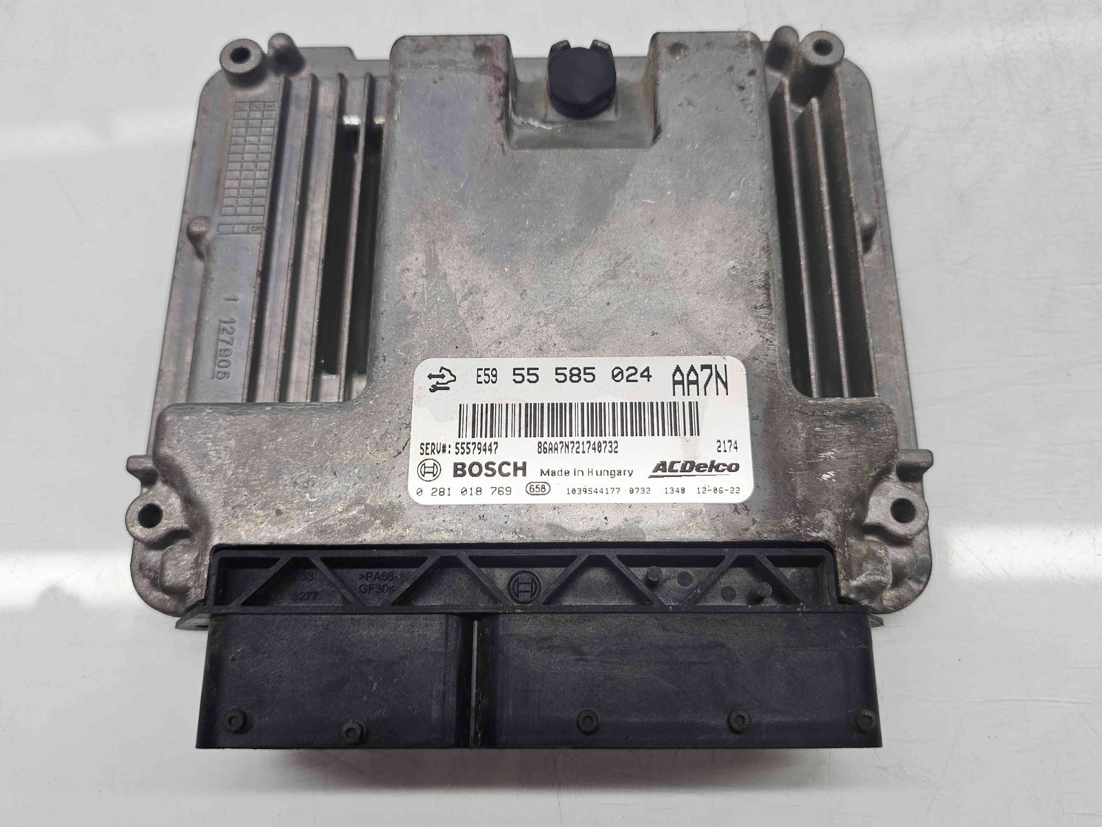 Calculator motor ECU Opel Zafira C (E75) Combi [Fabr 2011-2017] 55585024 2.0 CDTI LBS 121KW / 165CP - imagine 1