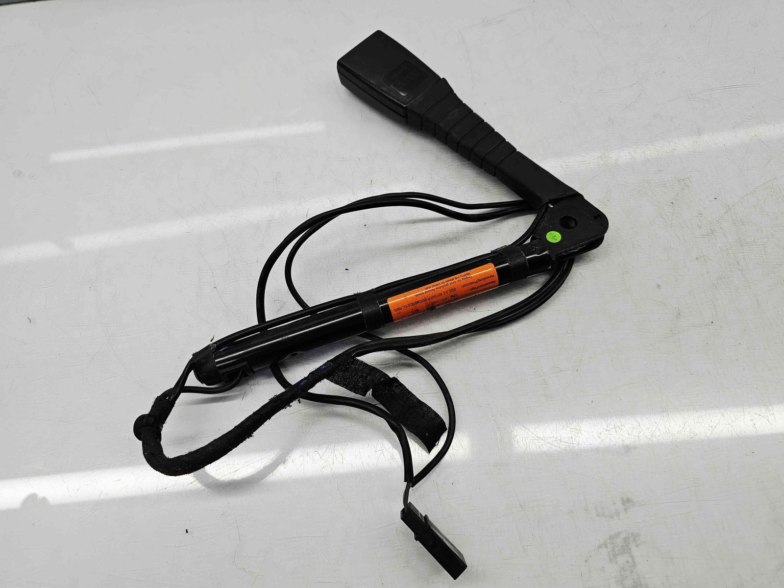 Capsa centura stanga fata Alfa Romeo 159 (939) [Fabr 2006-2011] 052743235 - imagine 1