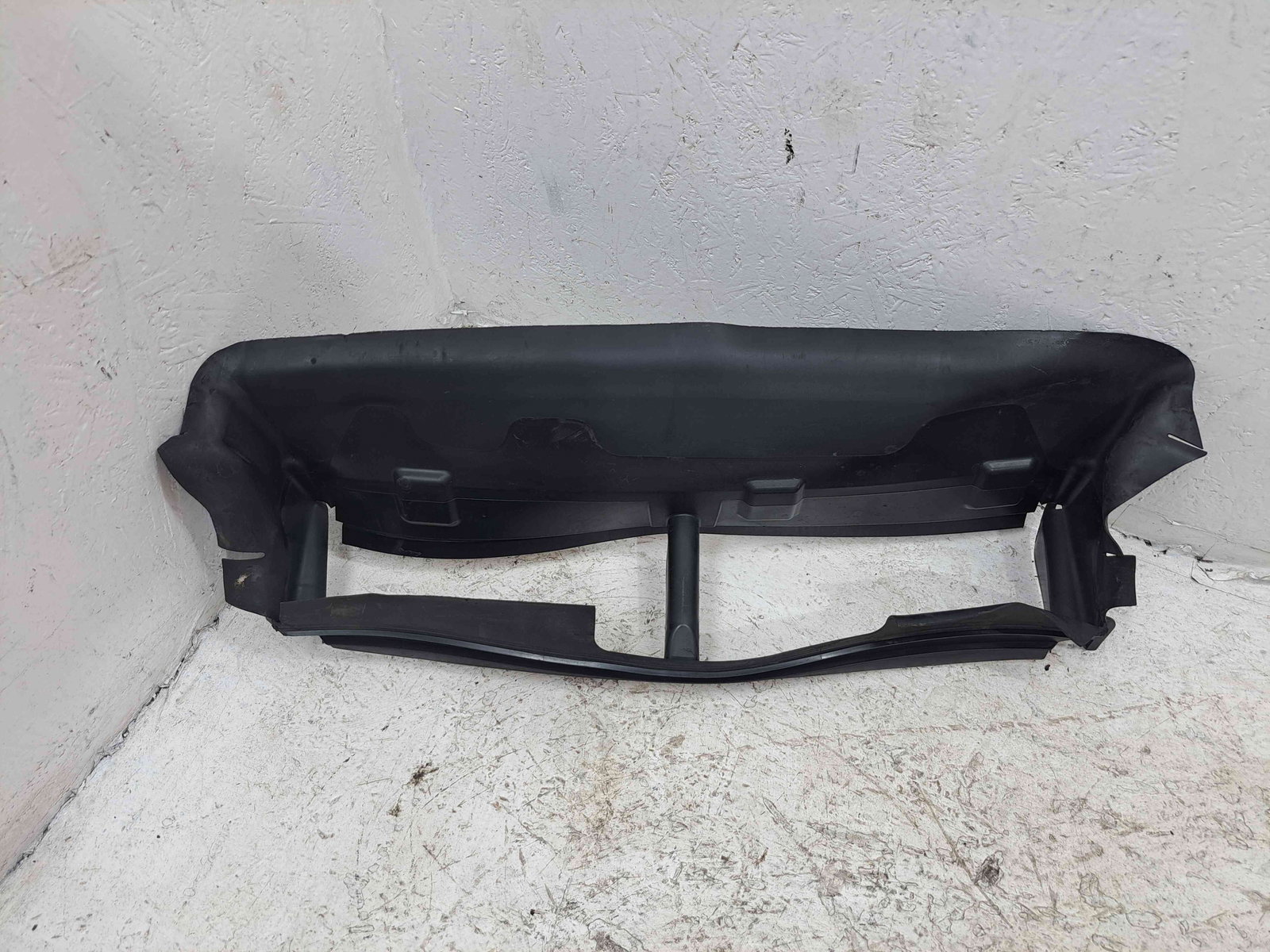 Deflector aer Ford Focus 3 (CB8) [Fabr 2011-2015] BM518312A - imagine 2