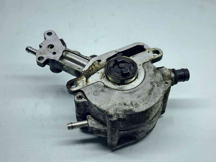 Pompa vacuum Skoda Fabia 2 Combi (5J, 545) [Fabr 2007-2014] 038145209Q 1.9 TDI BSW  
