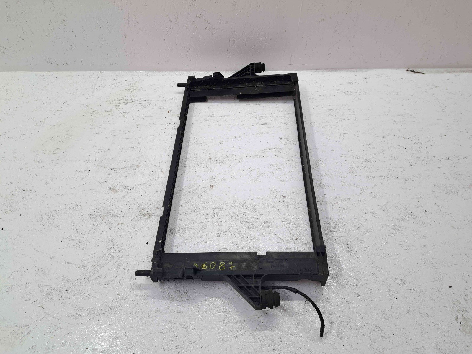 Suport radiator Volvo V40 [Fabr 2013-2019] 4N51-8A421-AE - imagine 4