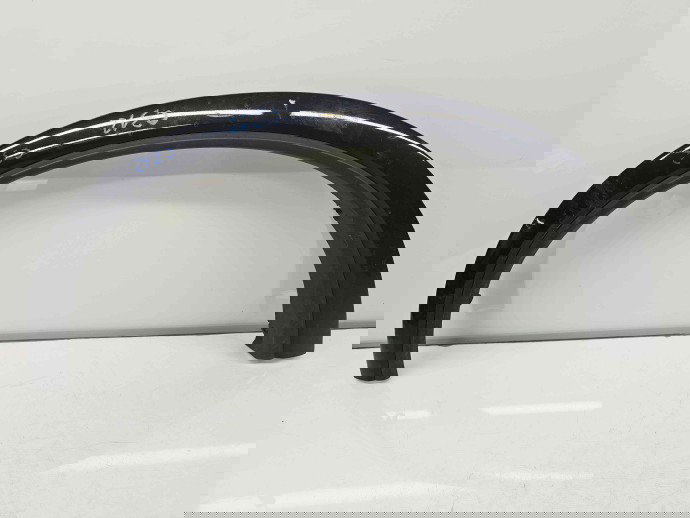 Ornament aripa stanga fata Volvo XC90 [Fabr 2002-2014] 30779577