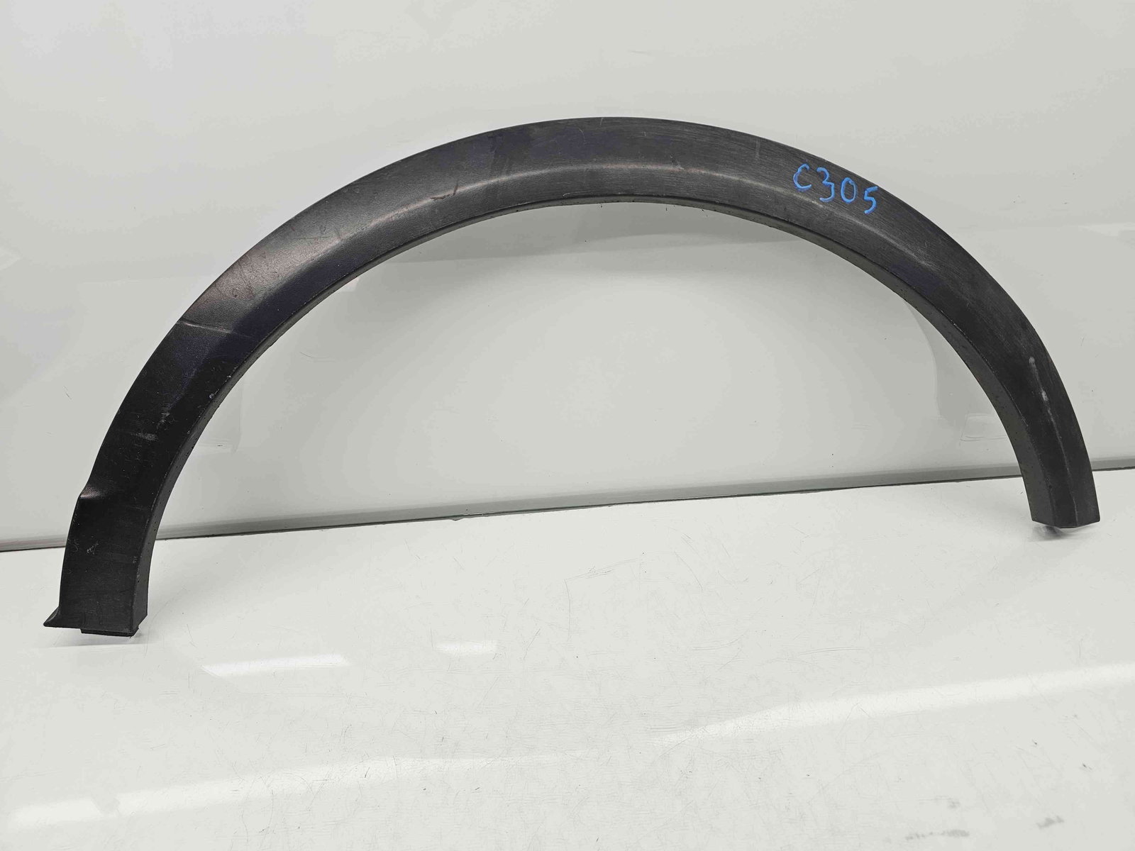 Ornament aripa stanga spate Opel Antara [Fabr 2006-2017] 96660209 - imagine 1