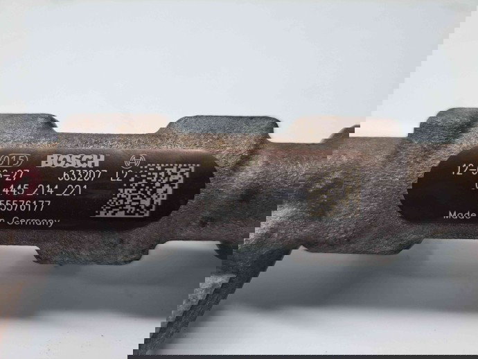 Rampa injectoare Opel Zafira C (E75) Combi [Fabr 2011-2017] 55576177 2.0 CDTI LBS 121KW / 165CP