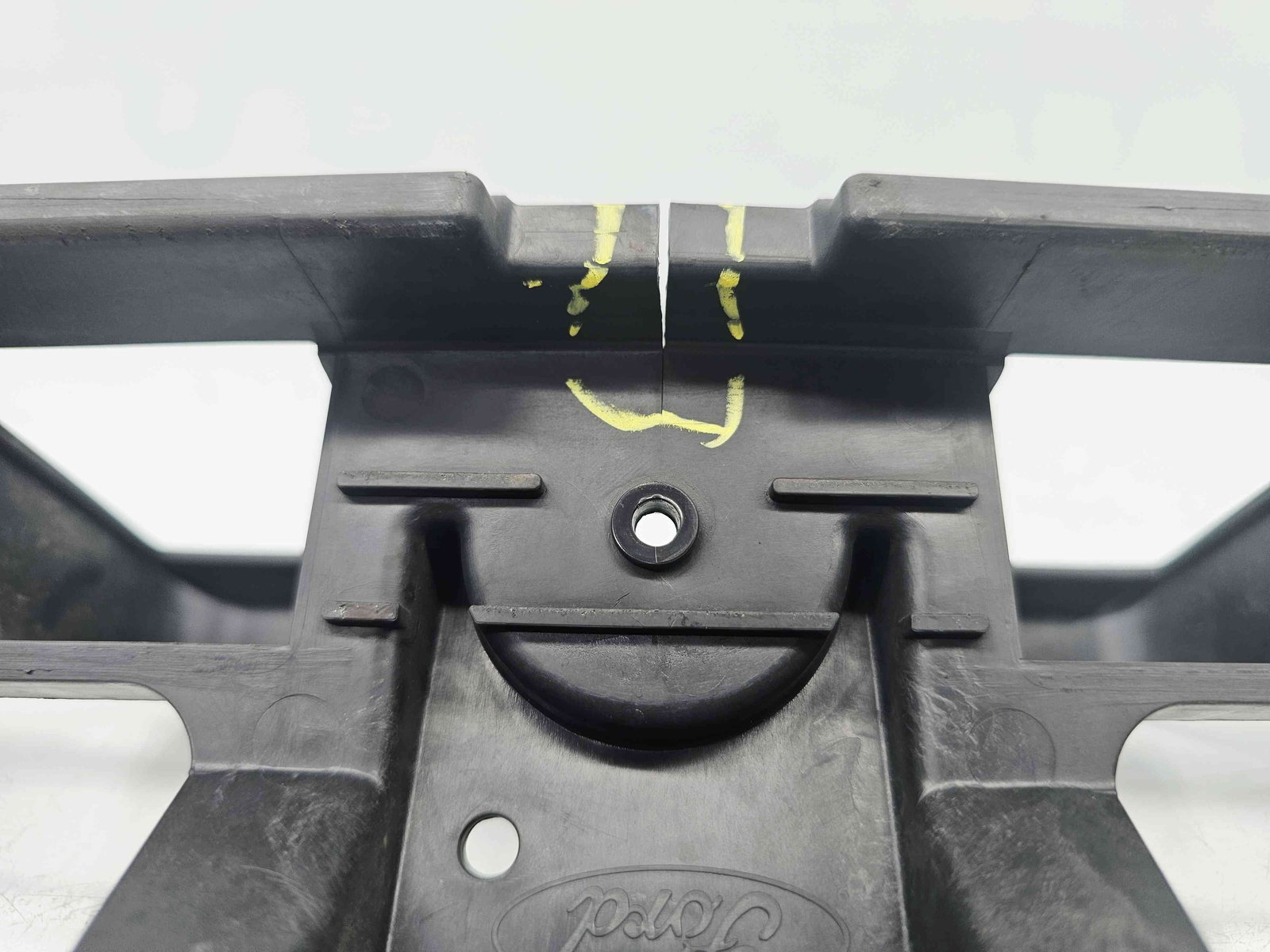 Suport central bara spate Ford Focus 3 (CB8) [Fabr 2011-2015] BM51A17B861A - imagine 2