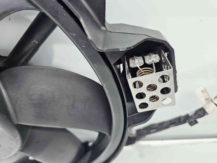 Electroventilator  Renault Scenic 3 [Fabr 2009-2015] 214810898R 1.9 DCI F9Q-870 96KW / 130CP
