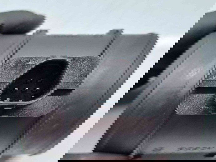 Debitmetru aer  Opel Astra J [Fabr 2009-2015] 55561912 1.7 A17DTS 96KW / 130CP