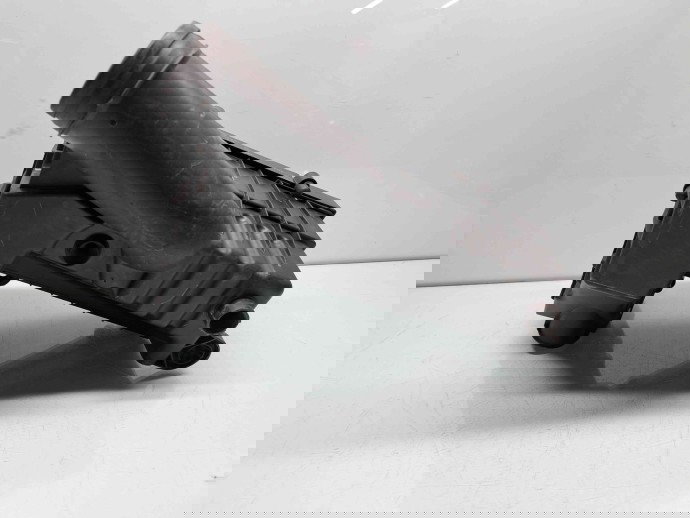 Carcasa filtru aer  Volkswagen Passat B6 (3C2) [Fabr 2005-2010] 3C0129607AQ 2.0 TDI BKD 103KW / 140CP