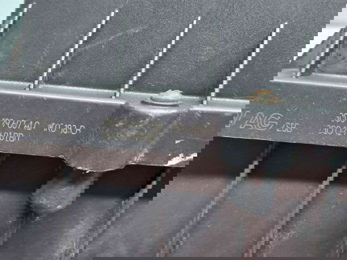 Carcasa filtru aer  Volkswagen Touran (1T1, 1T2) [Fabr 2003-2010] 3C0129607AQ 2.0 TDI BKD 103KW / 140CP