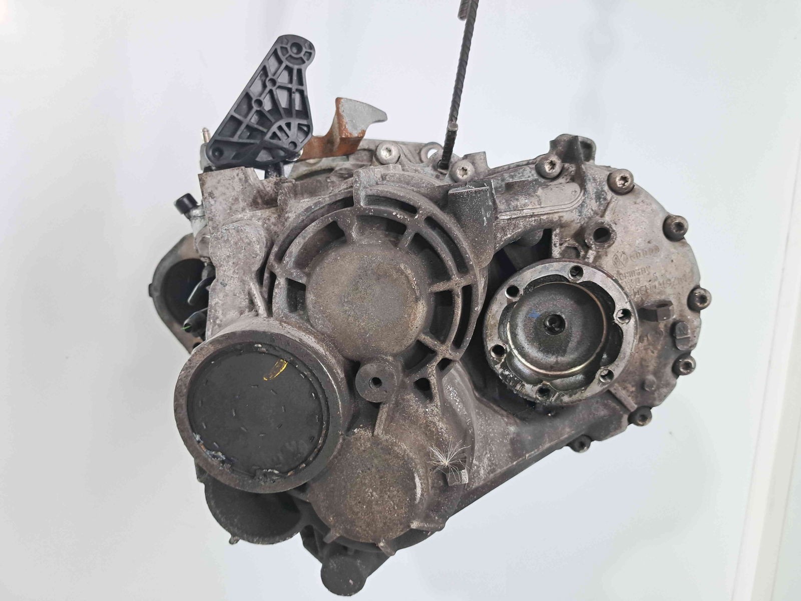 Cutie viteze manuala 6 trepte Volkswagen Passat B6 (3C2) [Fabr 2005-2010] KXW 2.0 TDI BKD 103KW / 140CP - imagine 4
