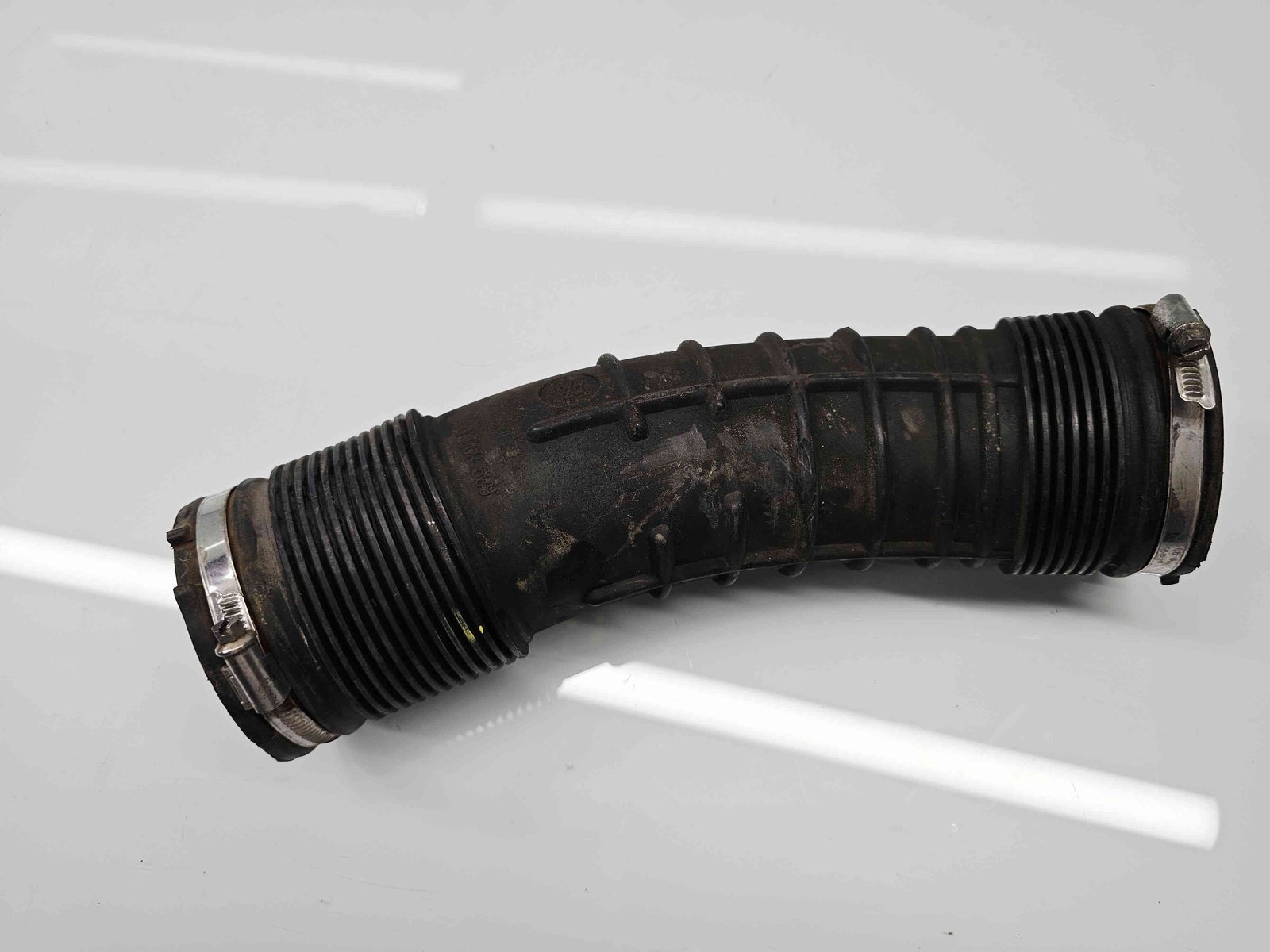 Tub admisie aer Volvo S80 II [Fabr 2006-2016] 6898050 2.4 D5244T4 136KW / 185CP - imagine 2