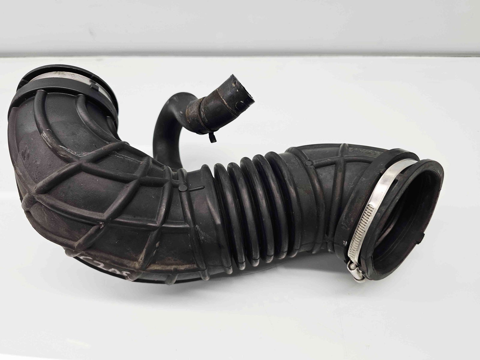 Tub admisie aer Chevrolet Captiva (T100) [Fabr 2006-2018] 20998611 2.2 CDTI A22DM 122KW / 166CP - imagine 1